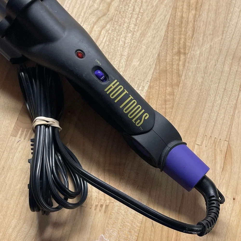 Hot Tools Professional Deep Waver Triple Barrel Hair Stylist HTIR1595 Black